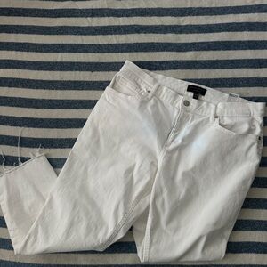 Banana Republic Women's Crisp White Straight Leg Jeans